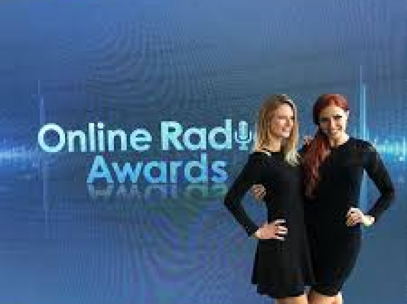 Online Radio Awards dames