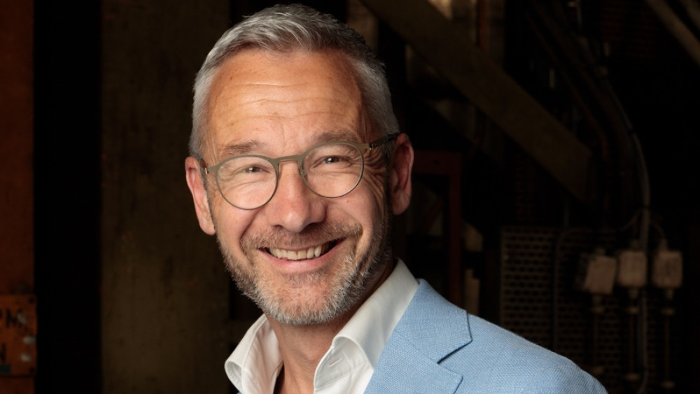 Joris van Zoelen - Business Insights